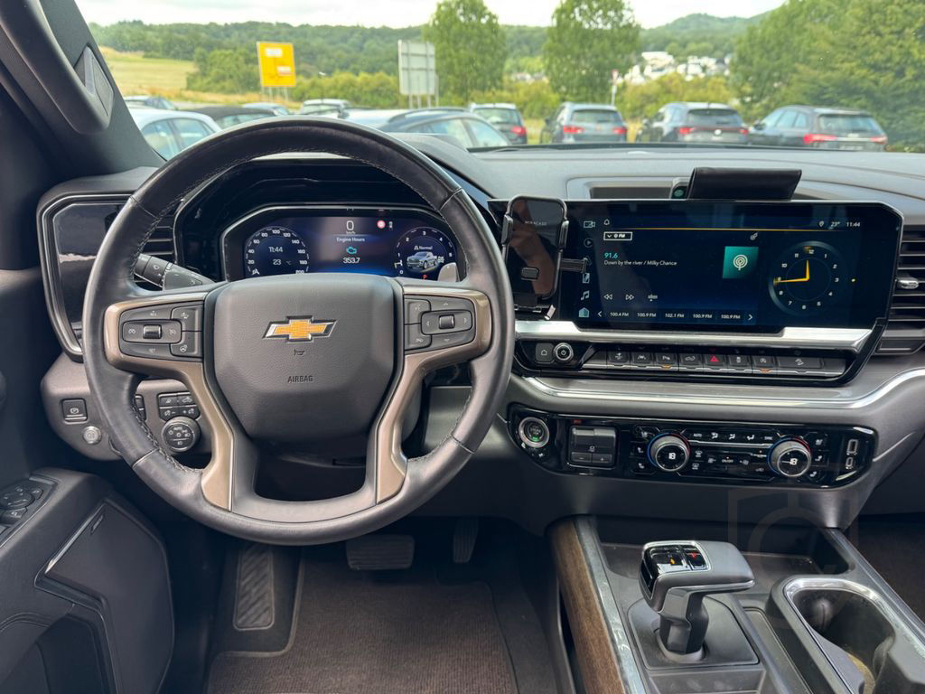 Chevrolet Silverado High Country