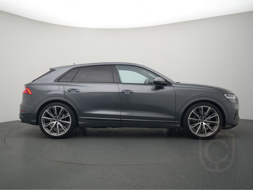 Audi SQ8 MATRIX LUFT LEDER RAUTE B&O AHK ALLRADLENK