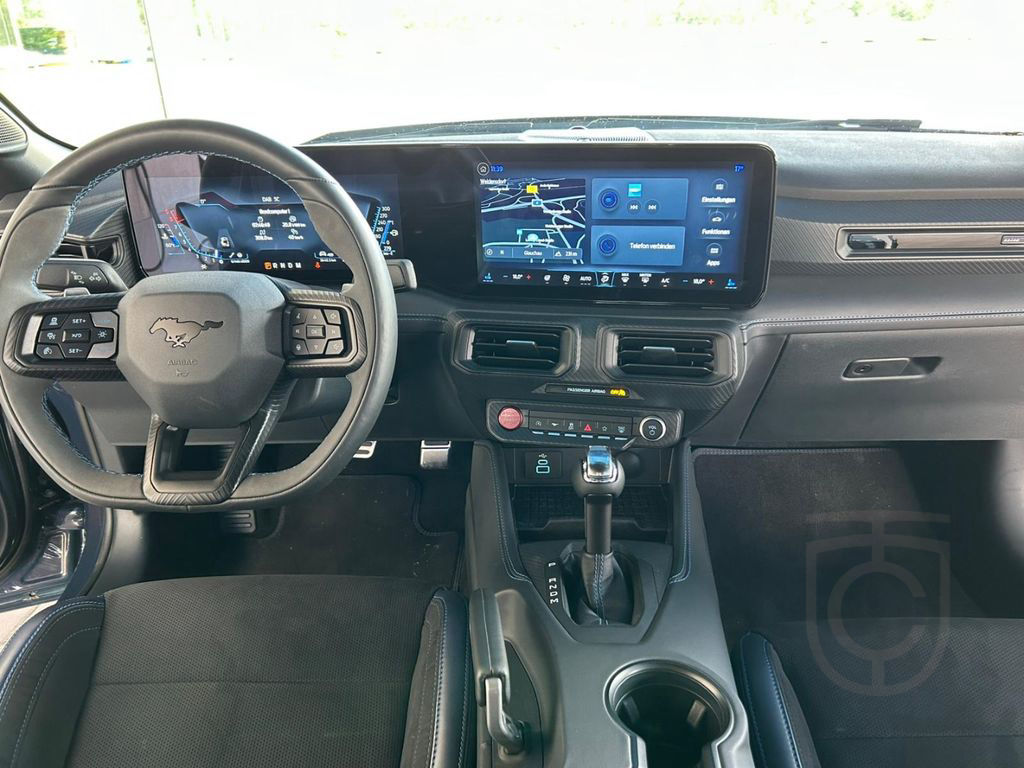 Ford Mustang Dark Horse V8+NAV+DAB+B&O+iACC+BLIS+PDC+
