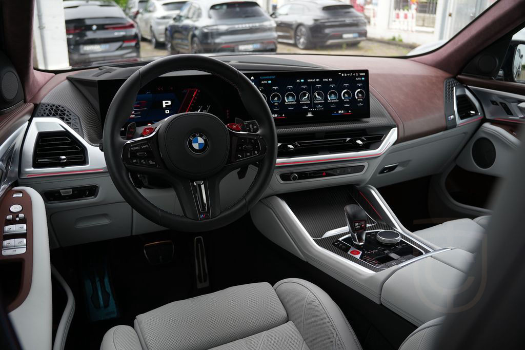 BMW XM BLACK EDITION-ACC-AHK-23M-LEDER SILVERSTONE