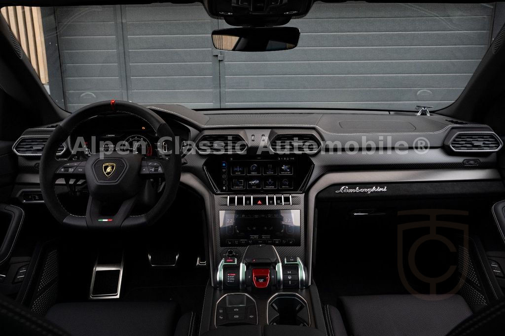 Lamborghini Urus Performante 23" Night Vision Panorama
