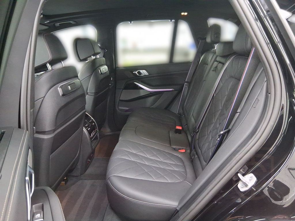BMW X5 M60i xDrive M-Sportpaket Pro*AHK*Panorama*Par