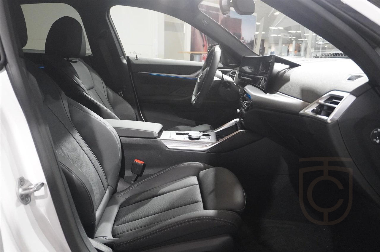 BMW i4 M50 xDrive Fully Charged