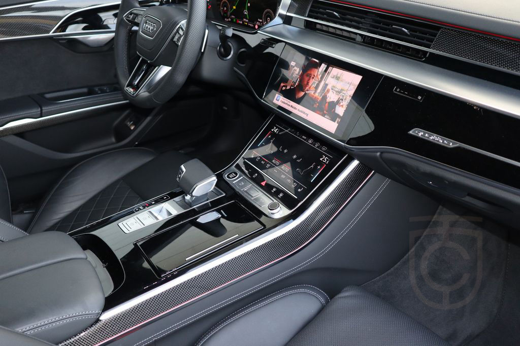 Audi A8 60 TFSI e 2x S-Line/BLACK-PAKET/CARBON/TV/B&O