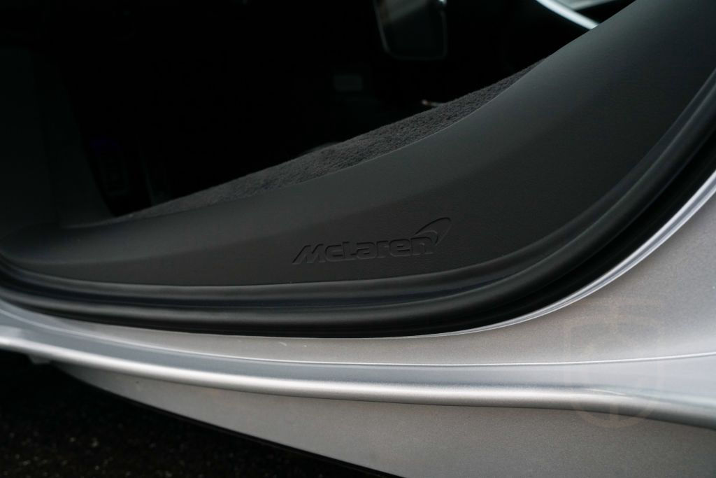McLaren Artura Coupé