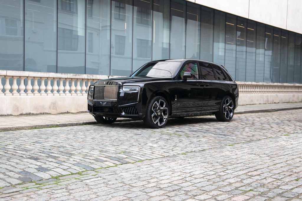 Rolls-Royce Cullinan Black Badge SERIES II
