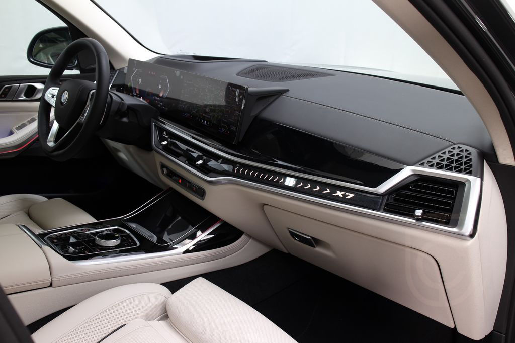 BMW X7 xDrive 40 i Head Up H&K Keyless