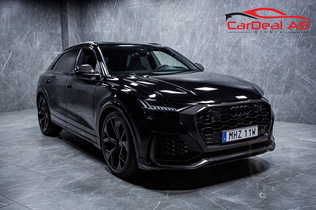 Audi RSQ8
