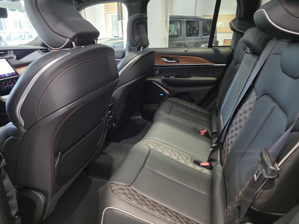Jeep Grand Cherokee PLUG-IN HYBRID MY24-SUMMIT 380PS