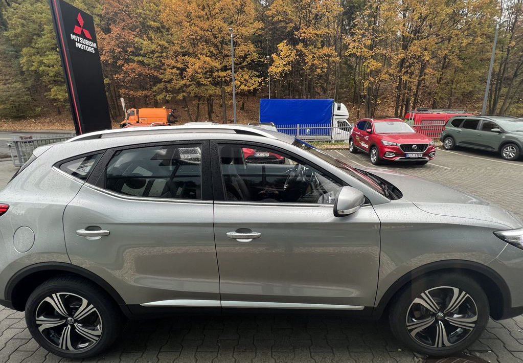 MG ZS EV