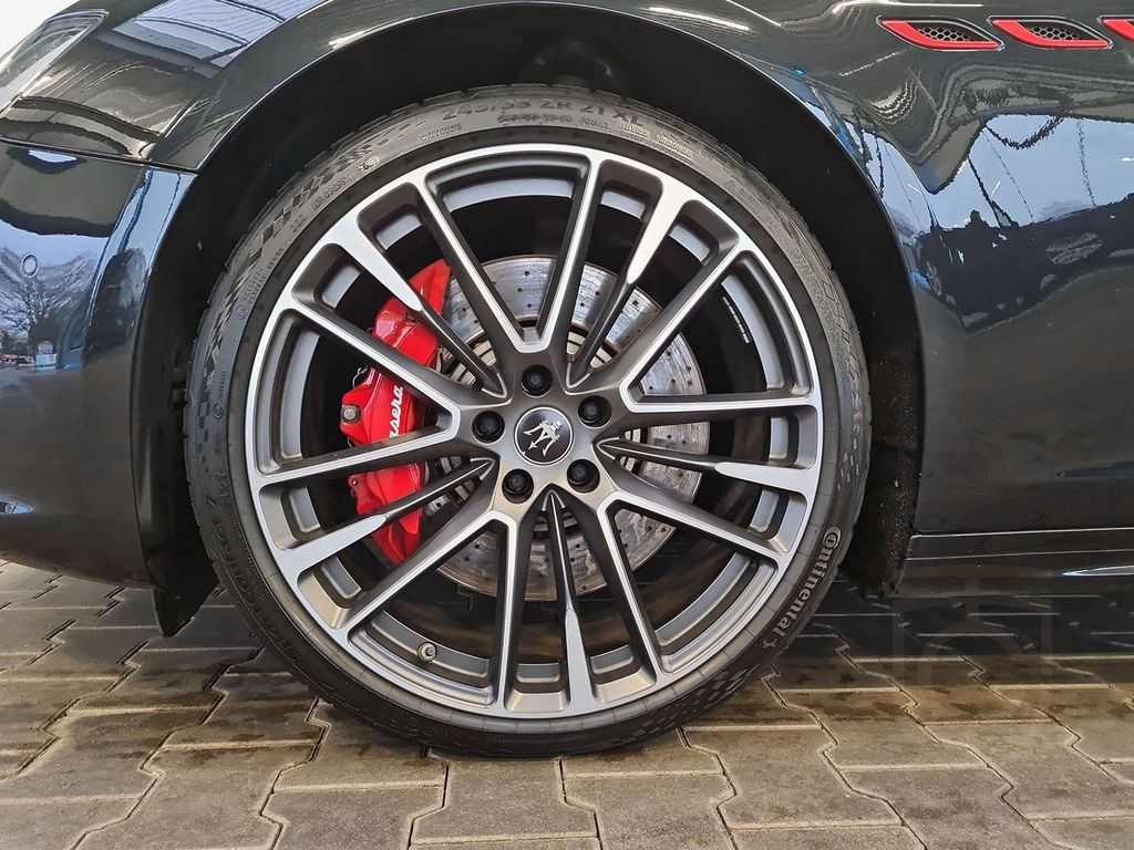 Maserati Ghibli Trofeo 3.8 V8