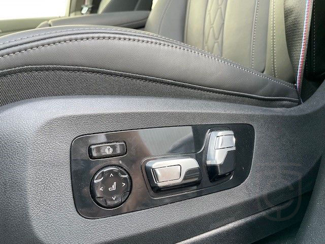 BMW X7 xDrive 40d Sportpaket HUD Luftfederung Niveau