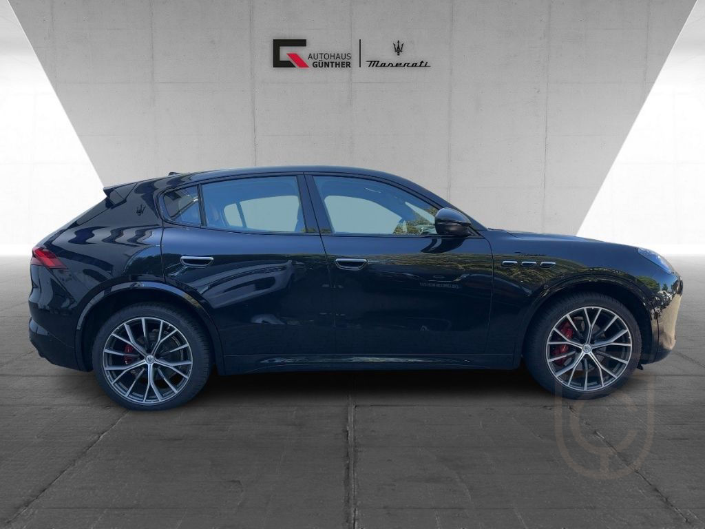 Maserati Grecale Modena 2.0 HYBRID/MHEV AWD 330PS MY23