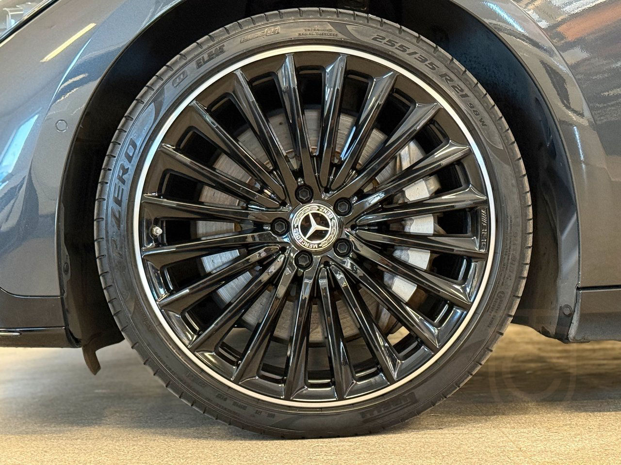 Mercedes-Benz EQE 350 4MATIC AMG Line