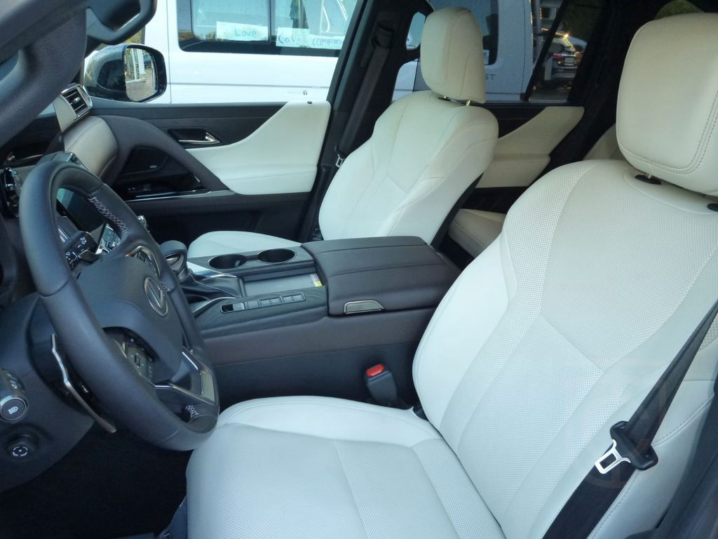 Lexus LX 500d SOFORT+FULL OPTION+STOCK BERLIN