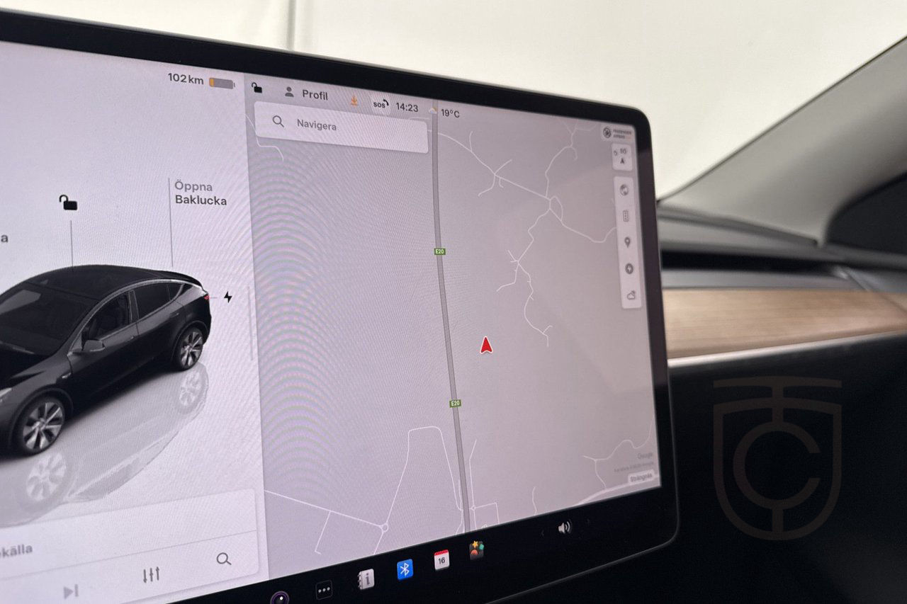 Tesla Model Y Long Range AWD