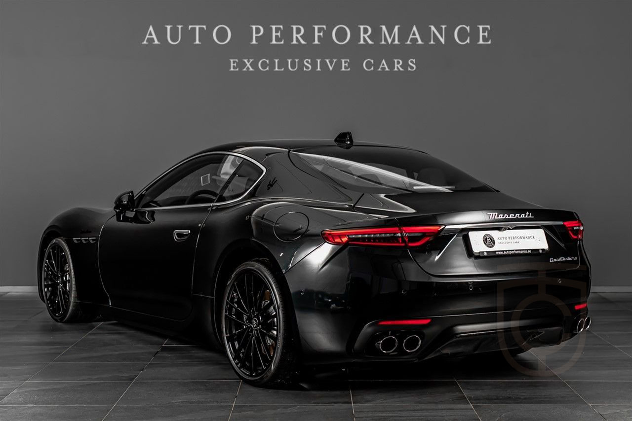 Maserati GranTurismo Modena Fabriksny