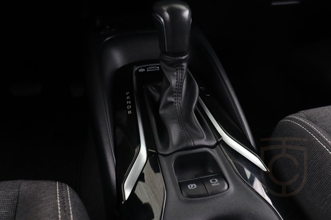 Suzuki Swace Select