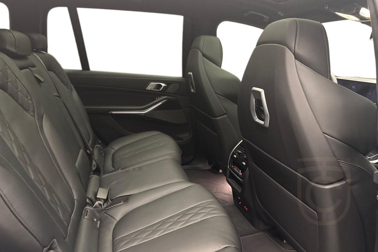 BMW X7 M60i xDrive