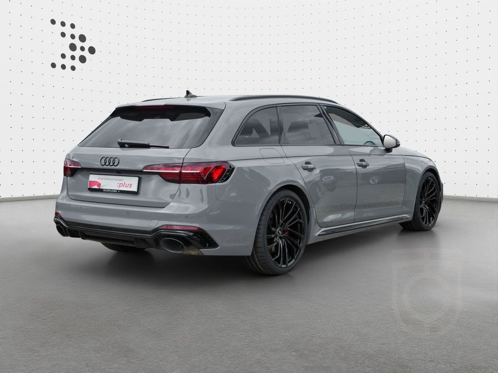Audi RS 4 Avant qu. 280km/h*RS-Dynamik*B&O*HuD*Matrix