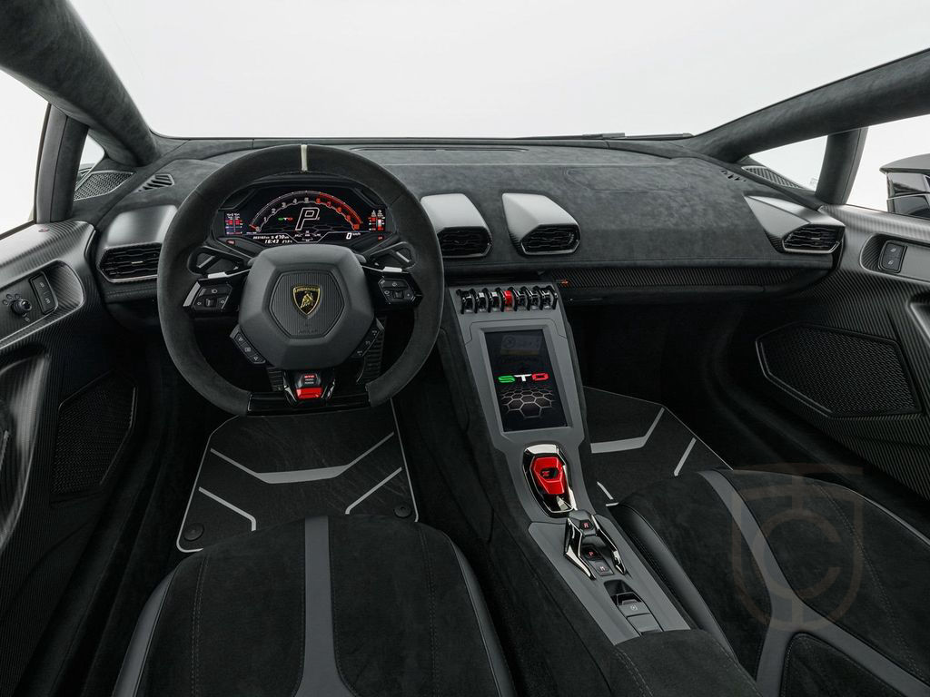 Lamborghini Huracán STO