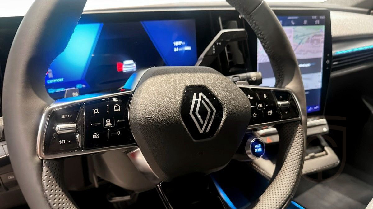 Renault Scénic E-TECH TECHNO