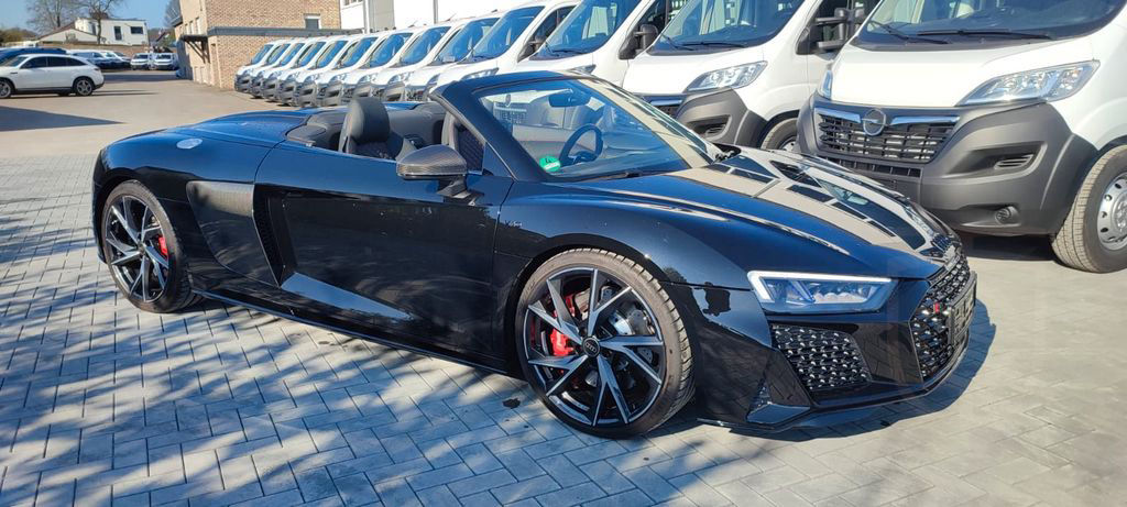 Audi R8 Spyder 5.2 FSI RWD performance