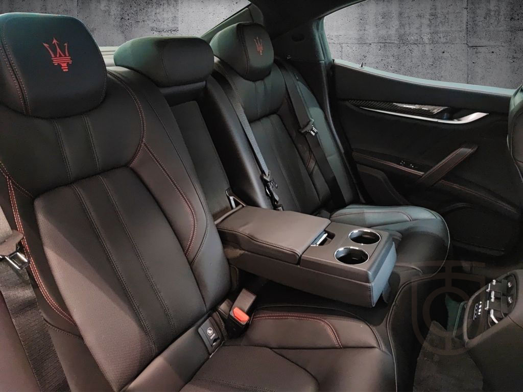 Maserati Ghibli Modena Ultima