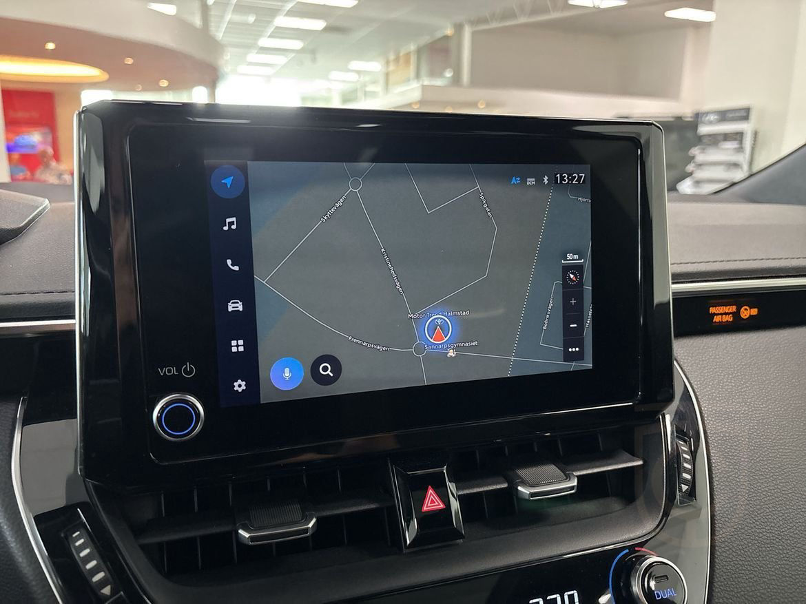 Toyota Corolla Hybrid 2,0 5D GR SPORT PLUS