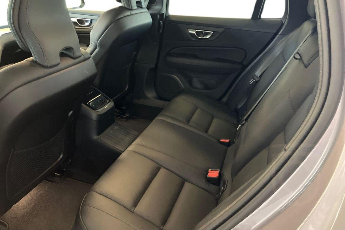 Volvo V60 T6 Plus Dark Nordic Edition