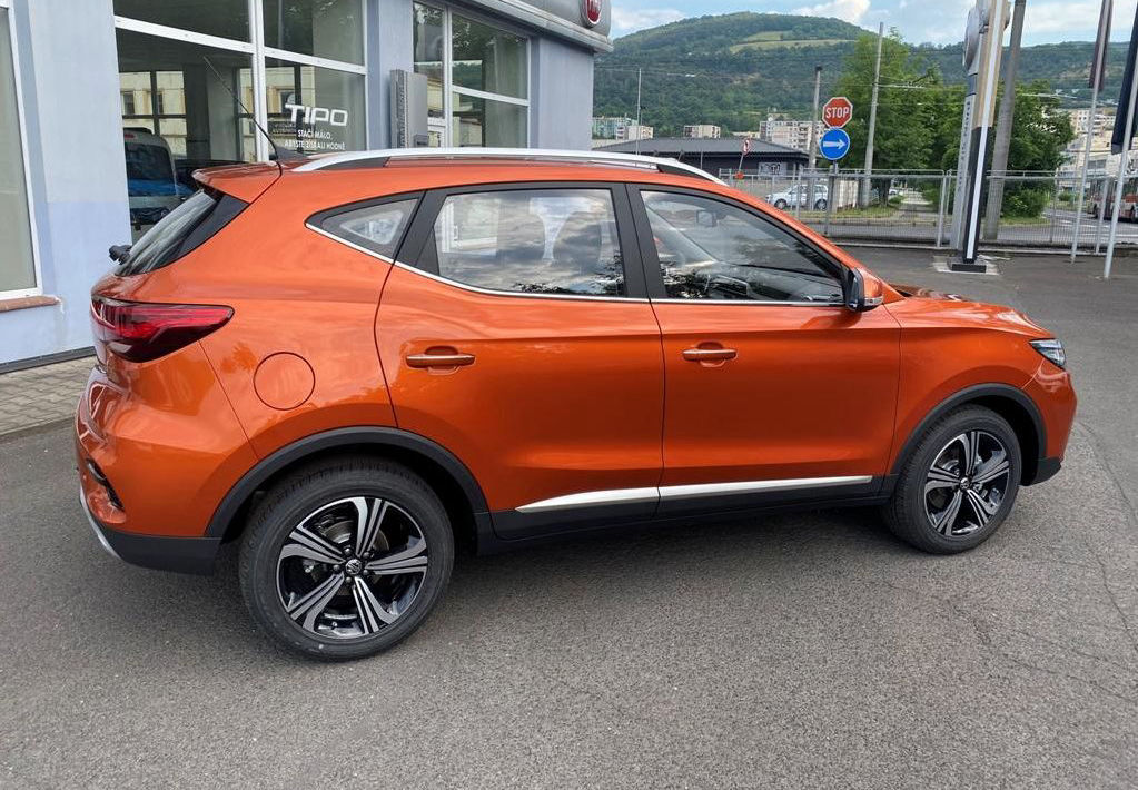 MG ZS EV