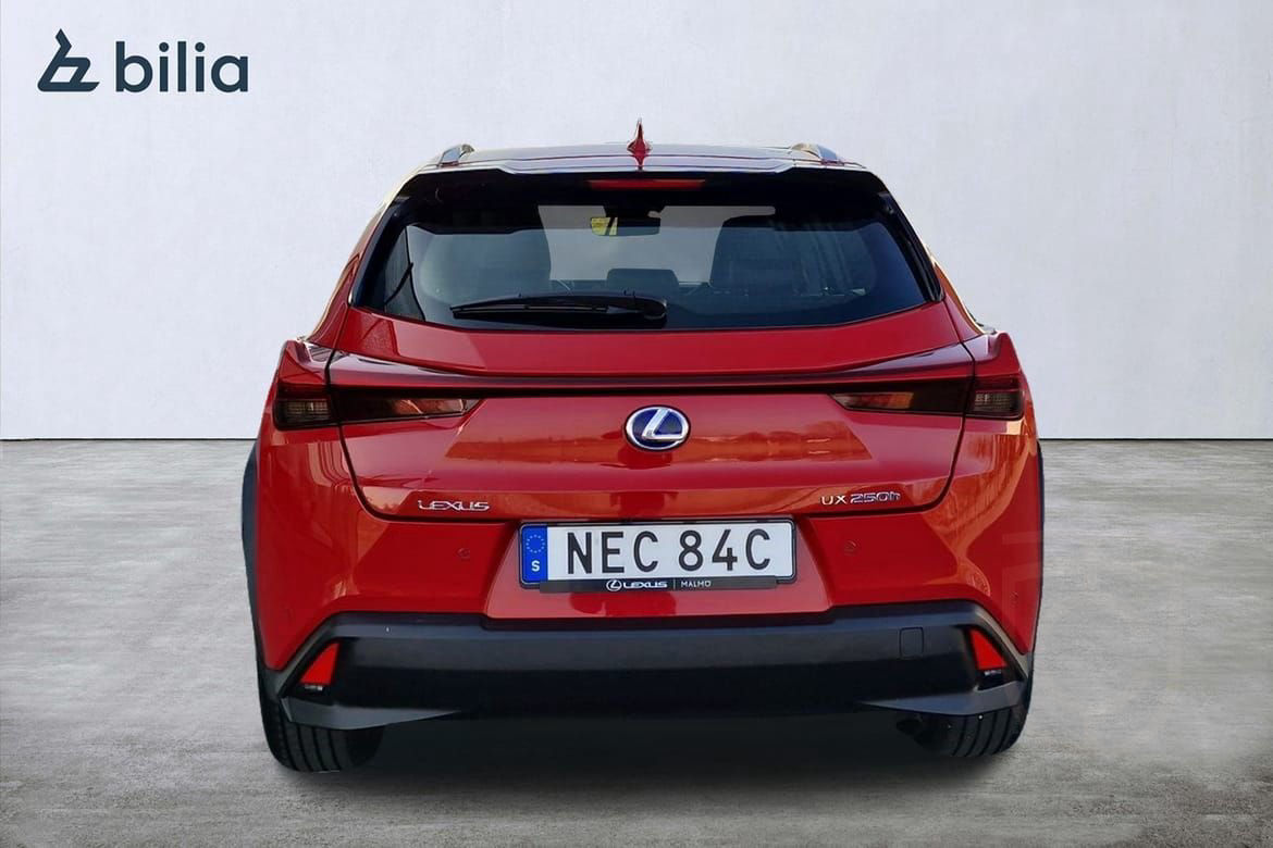 Lexus UX 250h Comfort Teknikpaket Apple Car Play Parkeringss