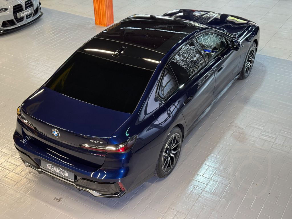 BMW 740d xDrive M Sport~PANO SKY~KAMERA 360~HEAD-UP