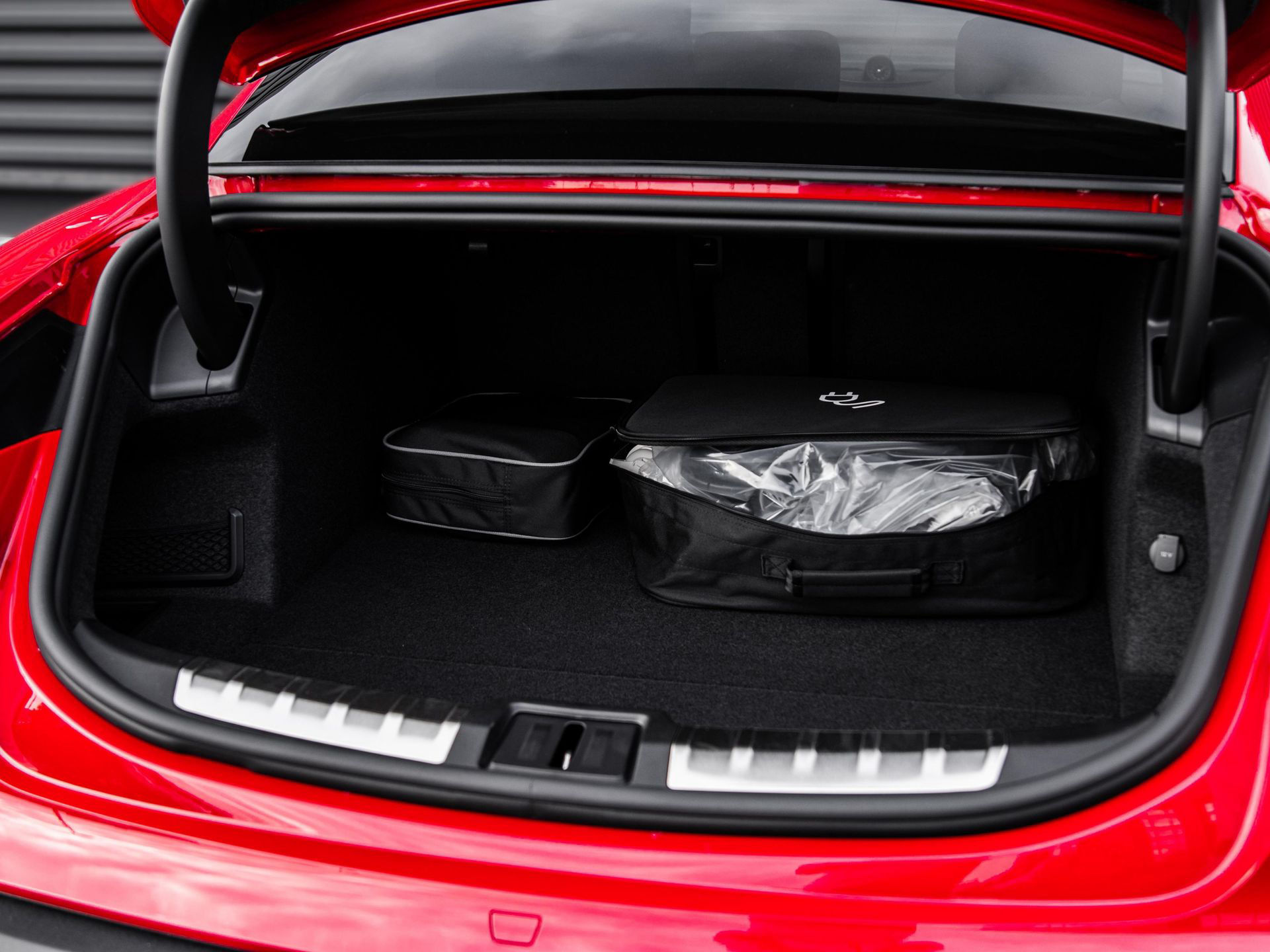 Porsche Taycan 4S