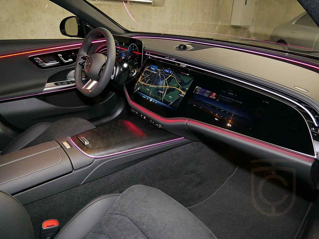 Mercedes-Benz E 450 d 4M T+AMG+DIST.+AHK+PANO+Burmester® 4D+++