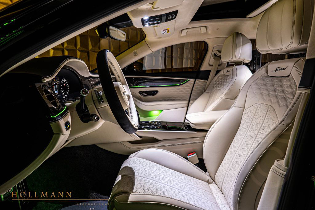 Bentley Flying Spur SPEED V8 HYBRID FIRST EDITION