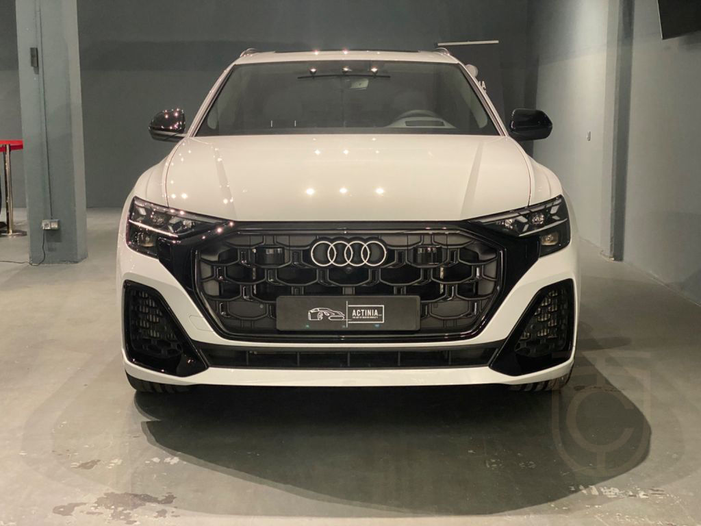 Audi SQ8 TFSI quattro tiptronic
