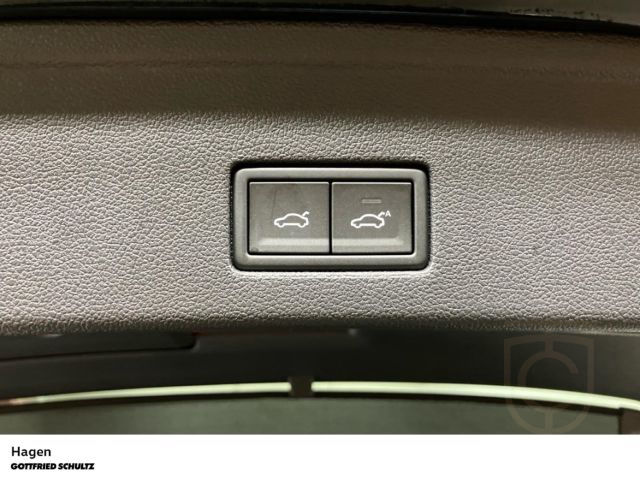 Volkswagen Touareg 3.0 TDI 4MOTION R-Line Black StylePANO+M