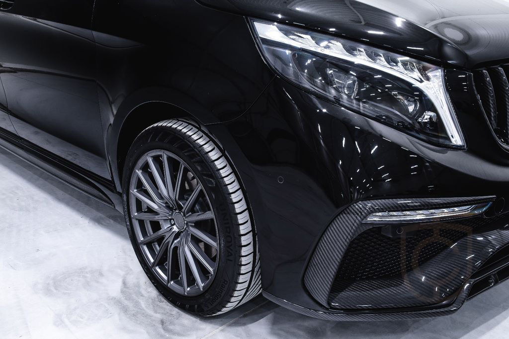 Mercedes-Benz Topcar Design V 300 d Aut. AVANTGA