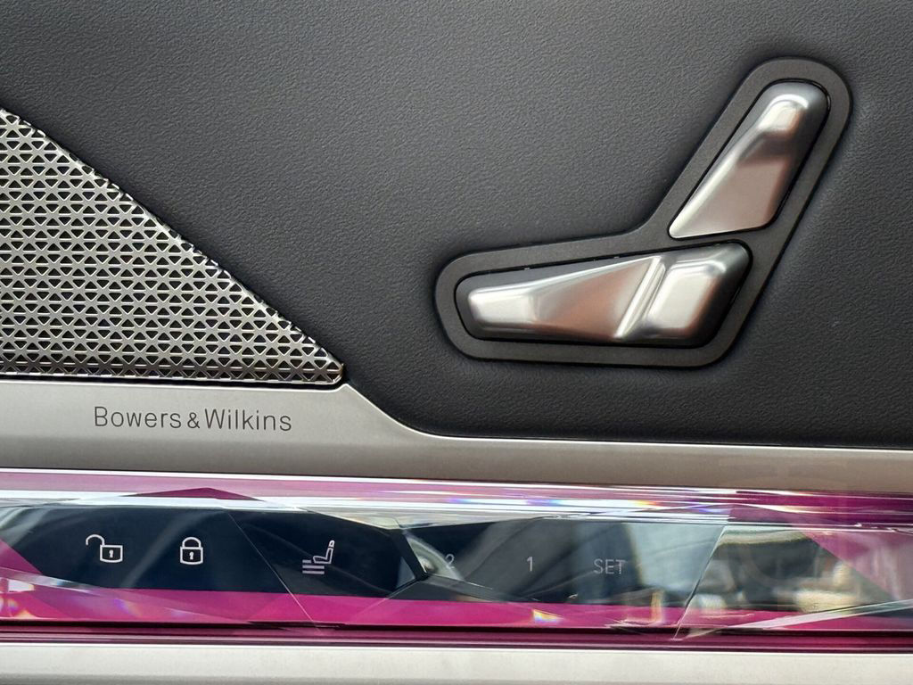 BMW i7 xDrive60 | M-Sport Pro | Panorama Sky Lounge