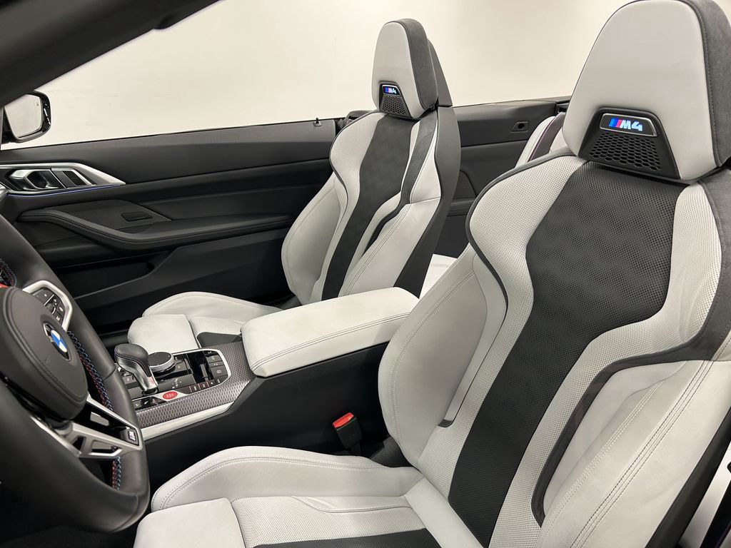 BMW M4 Competition M xDrive Cabrio M Drivers P. Harm