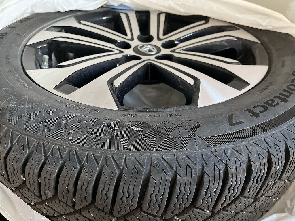 Toyota RAV4 Hybrid AWD-i