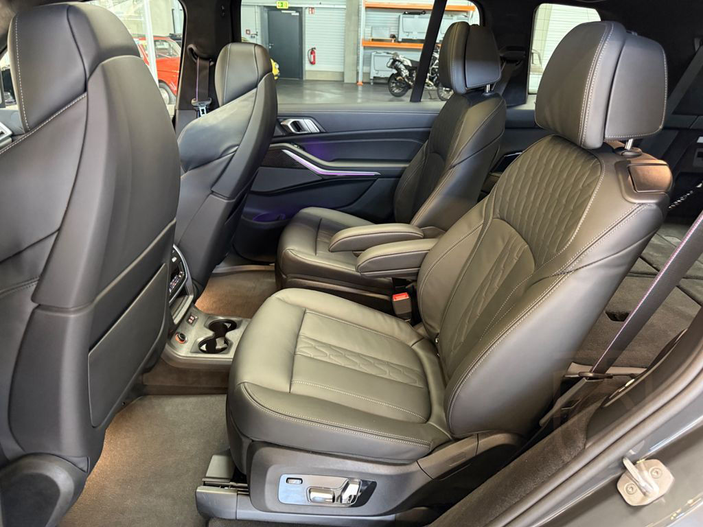 BMW X7 xDrive 40 d M Sportsport / voll / LM 23"/GSHD