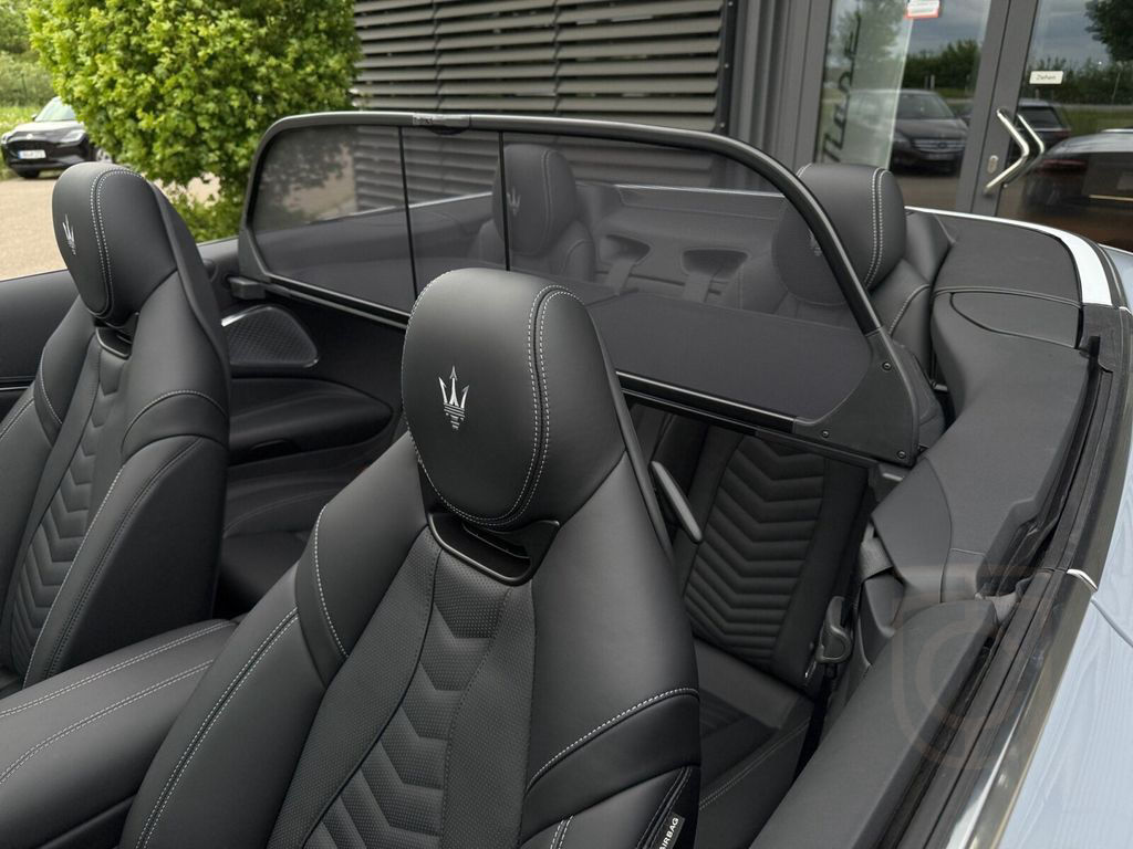 Maserati GranCabrio Modena MY25 +AIRSCARF+360°-KAM+CARBON