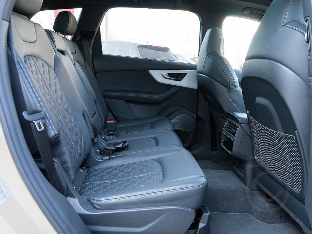 Audi SQ7 Black+/B+O Advanced/Laser/S-Sitze+/360°/7-Si