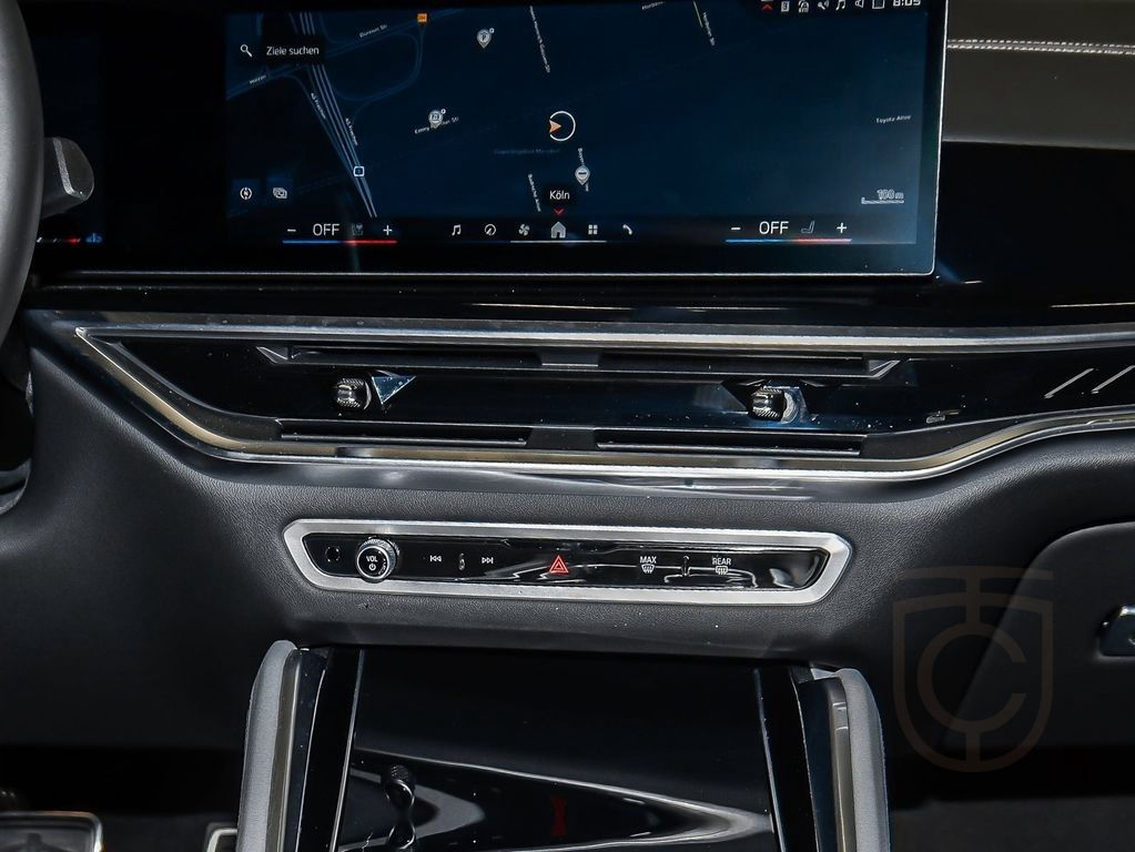 BMW X6 M60i xDrive M Sport PANO ACC AHK