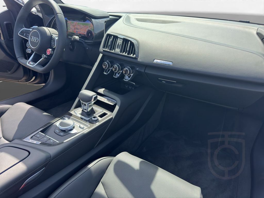Audi R8 Spyder V10 performance qu. Keramik Carbon LM