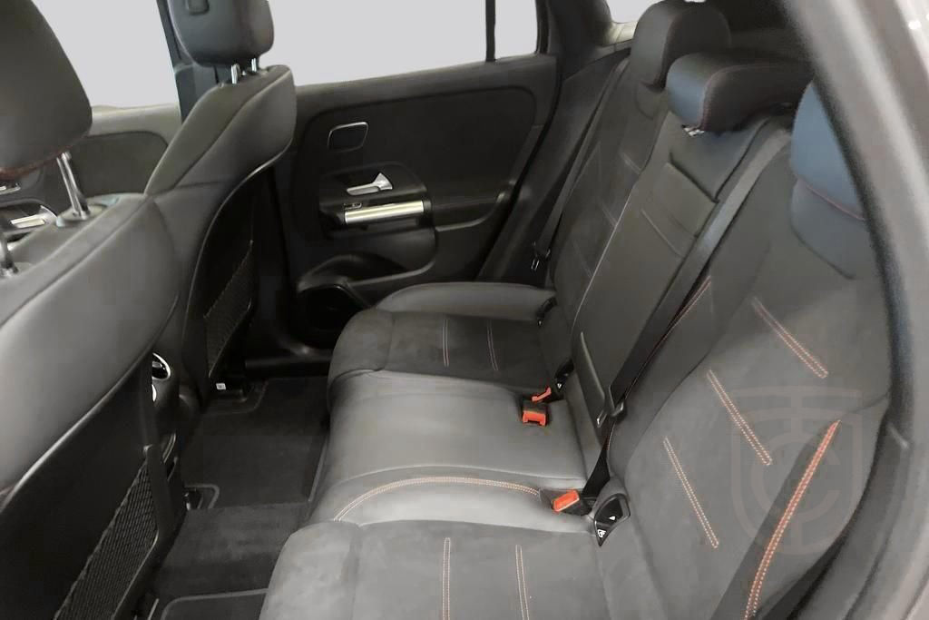 Mercedes-Benz EQA 300 4MATIC,AMG,Burmester,Hud,MOMS