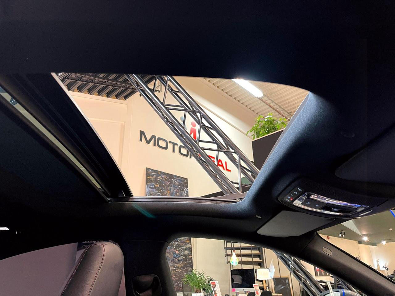 Mercedes-Benz CLA 220 Aut AMG Sport Panorama 190hk (SÅLD)