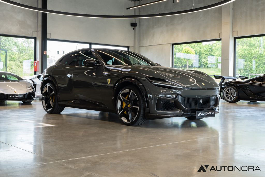 Ferrari Purosangue Carbon Lift Pano Matrix Massage